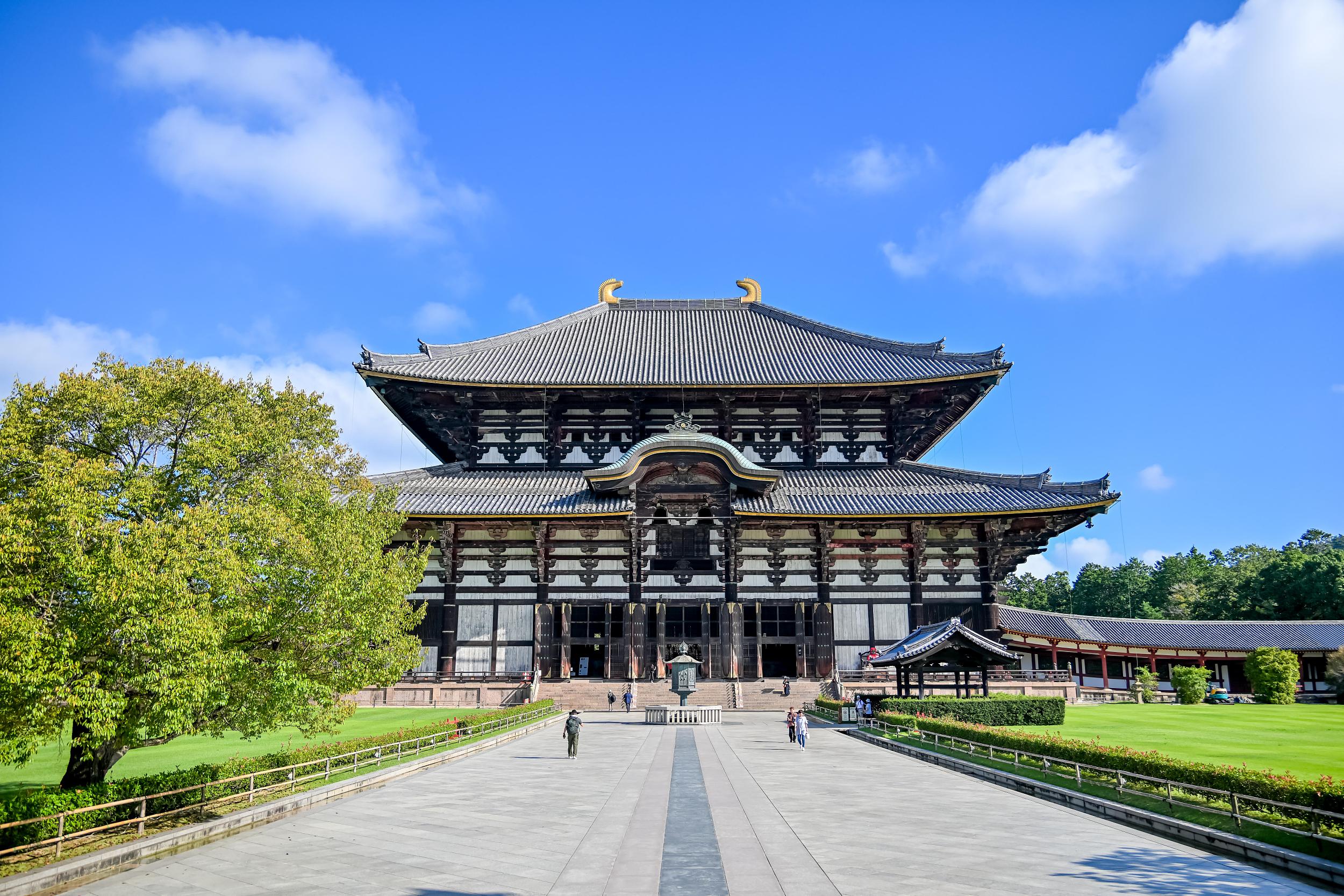 The Great Buddha Hall at Todai-ji in Nara