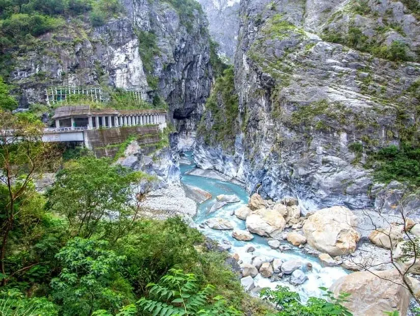 Nature, Spirit & Stone — Explore Taroko National Park — attraction 2