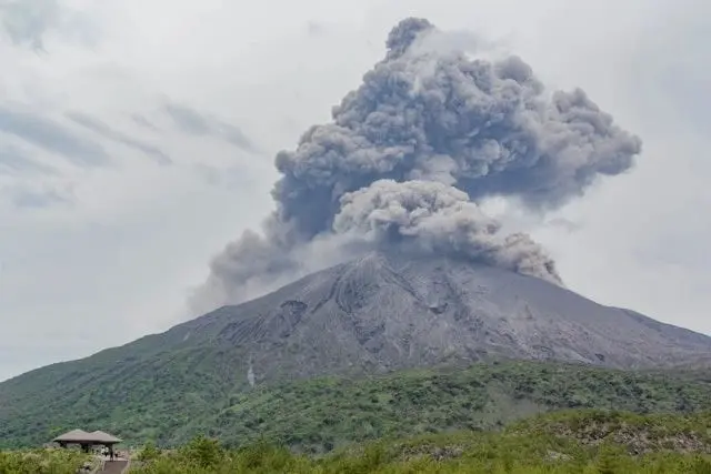 Kagoshima Excursion — Volcanoes, Gardens & Shrine Wonder — attraction 2
