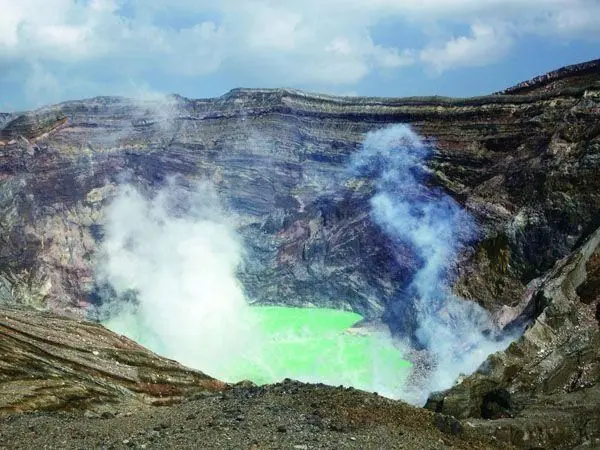 Aso Volcano & Kumamoto Castle Day Tour — featured view