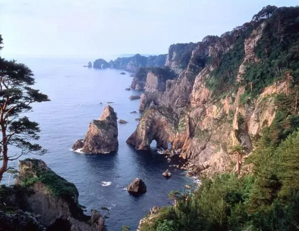 Where Sea, Stone & Sky Meet — Discover Miyako’s Coastline — featured view