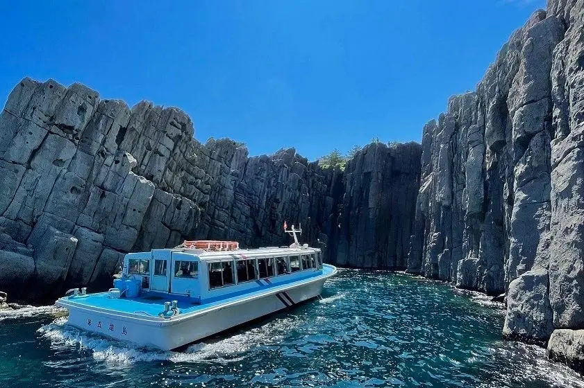 Cliffs, Samurai Legacy & Zen Temples — attraction 2